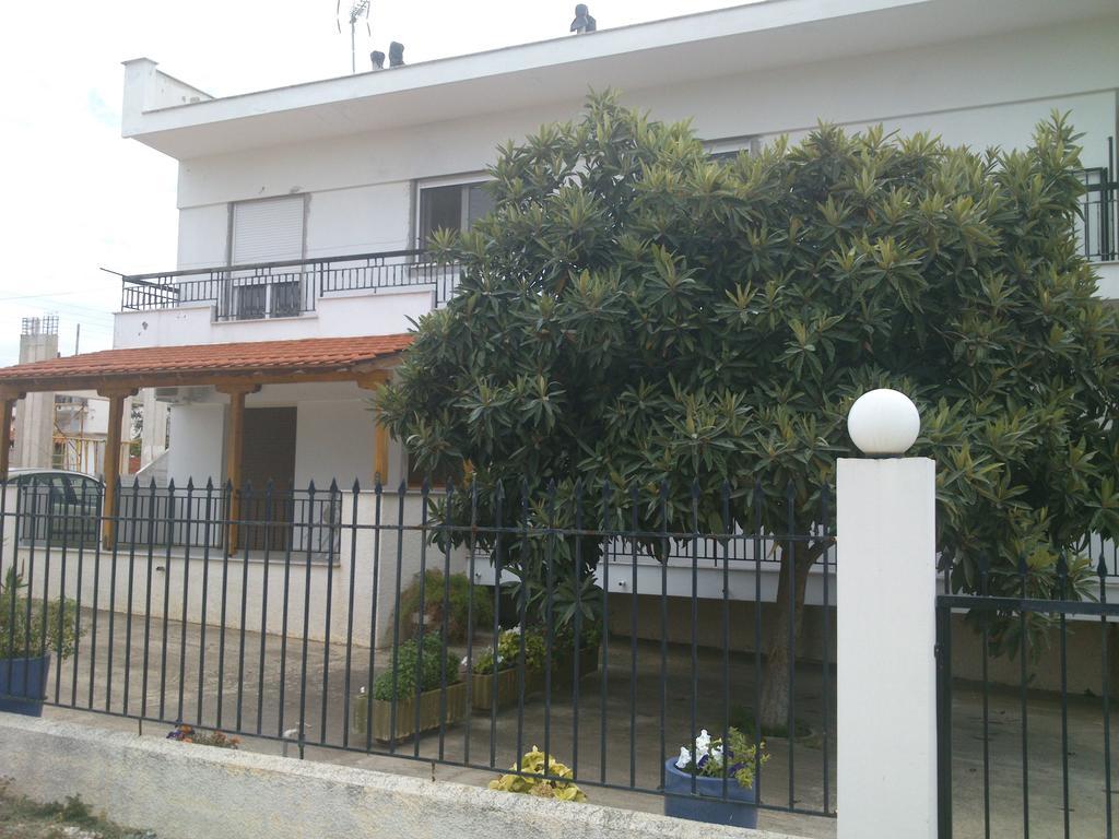 Kalaitzis Apartments Kalyves Polygyrou ภายนอก รูปภาพ