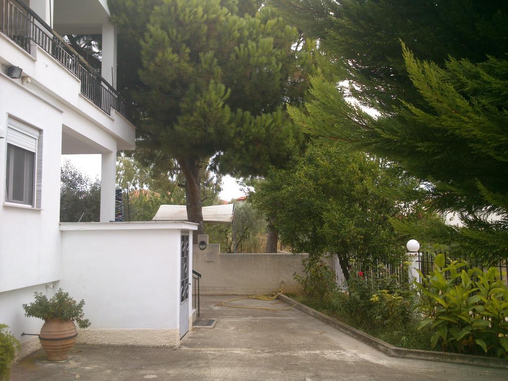 Kalaitzis Apartments Kalyves Polygyrou ภายนอก รูปภาพ
