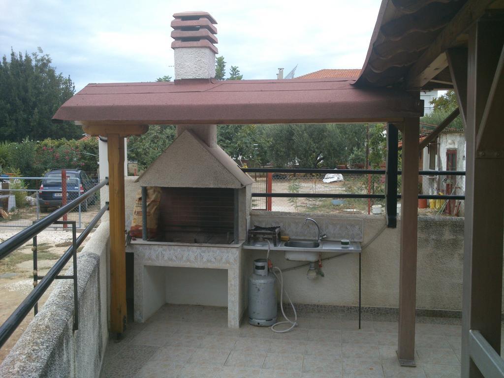 Kalaitzis Apartments Kalyves Polygyrou ภายนอก รูปภาพ